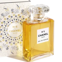 Femme Chanel Coffret Parfum Femme^N°5 - Édition Limitée 2025 | Avenue des Parfums