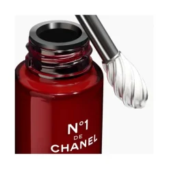 Chanel Visage^N°1 DE SÉRUM YEUX REVITALISANT | Avenue des Parfums