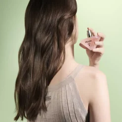 Femme Prada Brume Corps Et Cheveux^Paradoxe