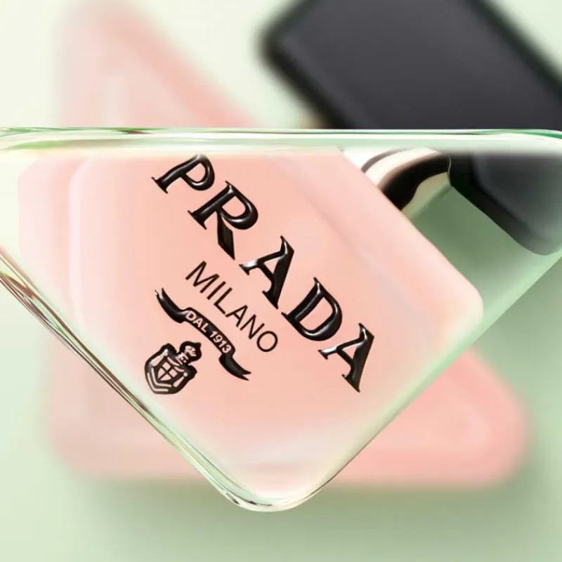 Femme Prada Brume Corps Et Cheveux^Paradoxe