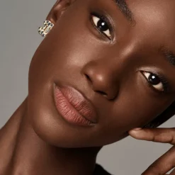 Chanel Teint^ULTRA LE TEINT LE CORRECTEUR | Avenue des Parfums